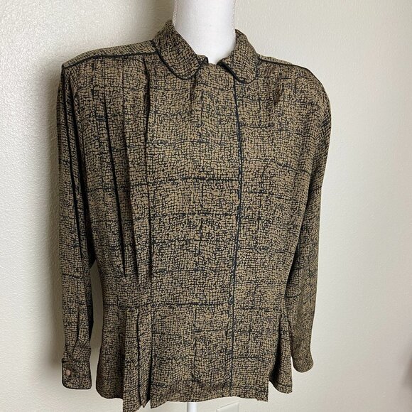 Tess Paris Tops - Vintage Blouse  Pleated Shoulder pads Hidden  Button Down Size 14